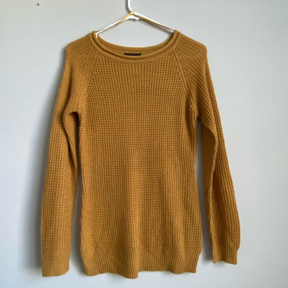 Beautiful mustard yellow waffle sweater